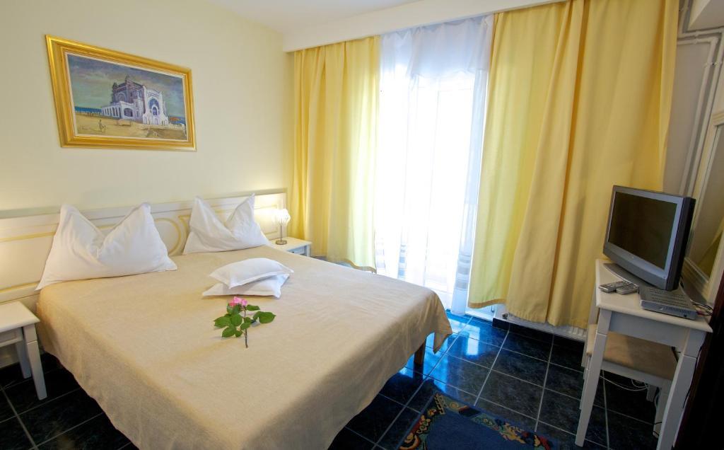 Hotel Central Mamaia Chambre photo